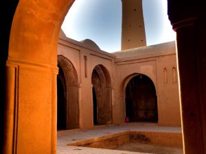 پاورپوینت تحلیل دقیق معماری مسجد جامع فهرج یزد