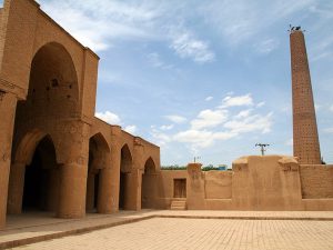 پاورپوینت تحلیل دقیق معماری مسجد تاریخانه