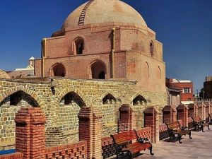 پاورپوینت تحلیل دقیق معماری مسجد جامع ارومیه