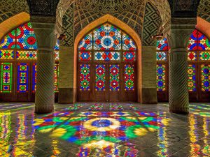 پاورپوینت تحلیل دقیق معماری مسجد نصیرالملک یا صورتی
